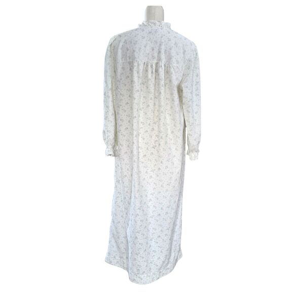 Vintage Carriage Court Classic Floral Flannel Nightgown Cozy Cotton Sleepwear - Picture 2 of 5